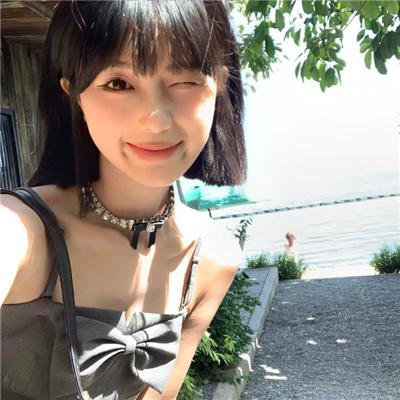 明日家族海报